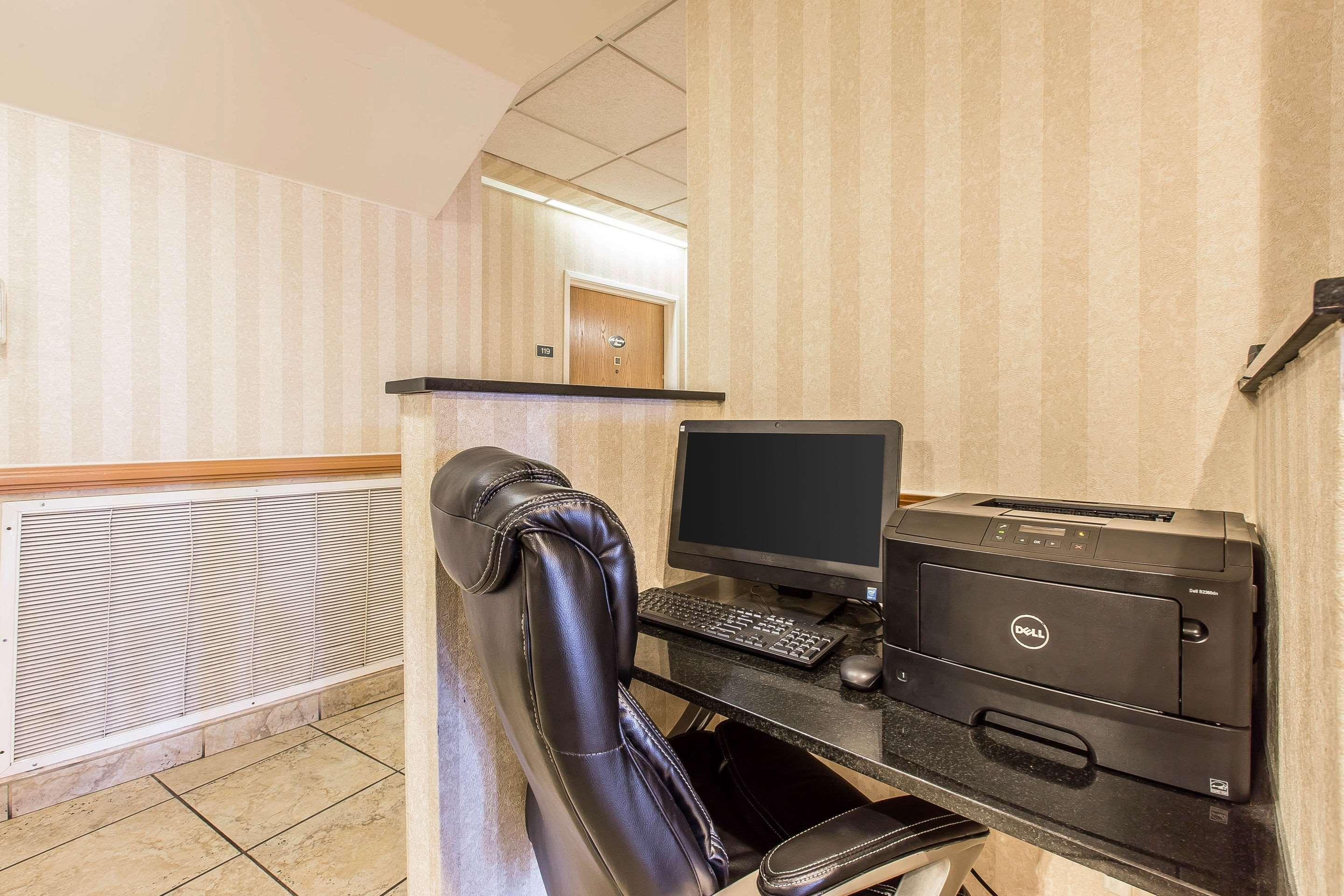 Comfort Suites Summit County Дилън Екстериор снимка