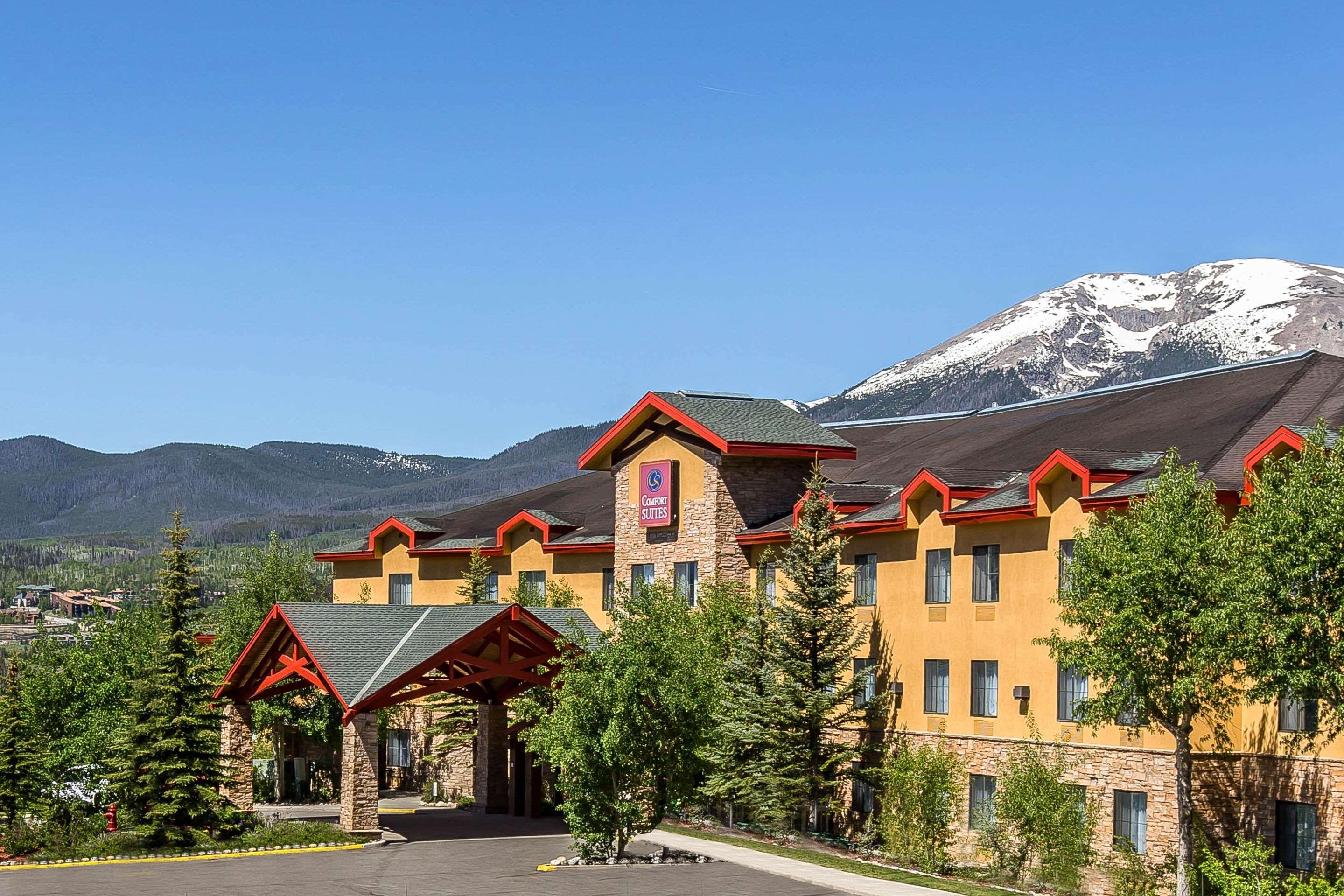 Comfort Suites Summit County Дилън Екстериор снимка