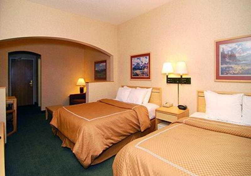 Comfort Suites Summit County Дилън Екстериор снимка